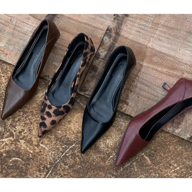 Platform Mule Heel - 2024 ผู้หญิงรองเท้าส้นสูงเซ็กซี่ Burgundy Nude ปั๊ม Stripper
