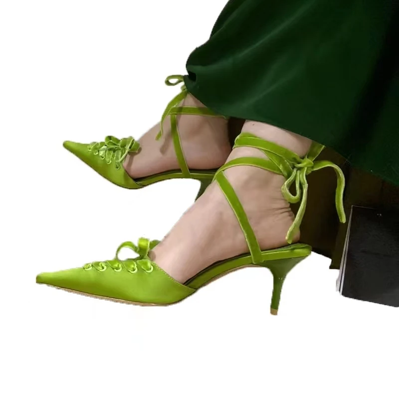 รองเท้าส้นสูงแบบ Kitten Heels  - Kids Shoes Women บทวิจารณ์และราคา