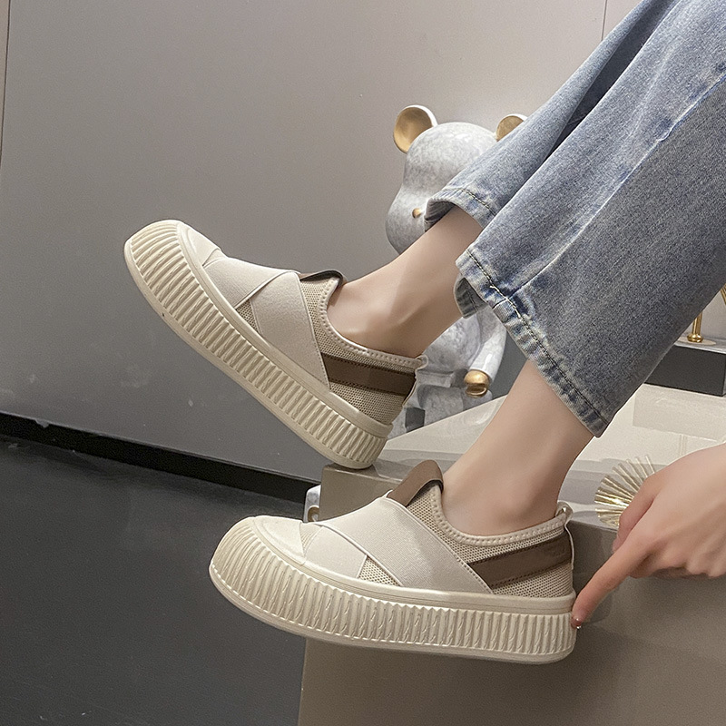 รองเท้าลำลองสไตล์เรโทรใหม่ปี 2 - Women Shoes Store บทวิจารณ์และราคา