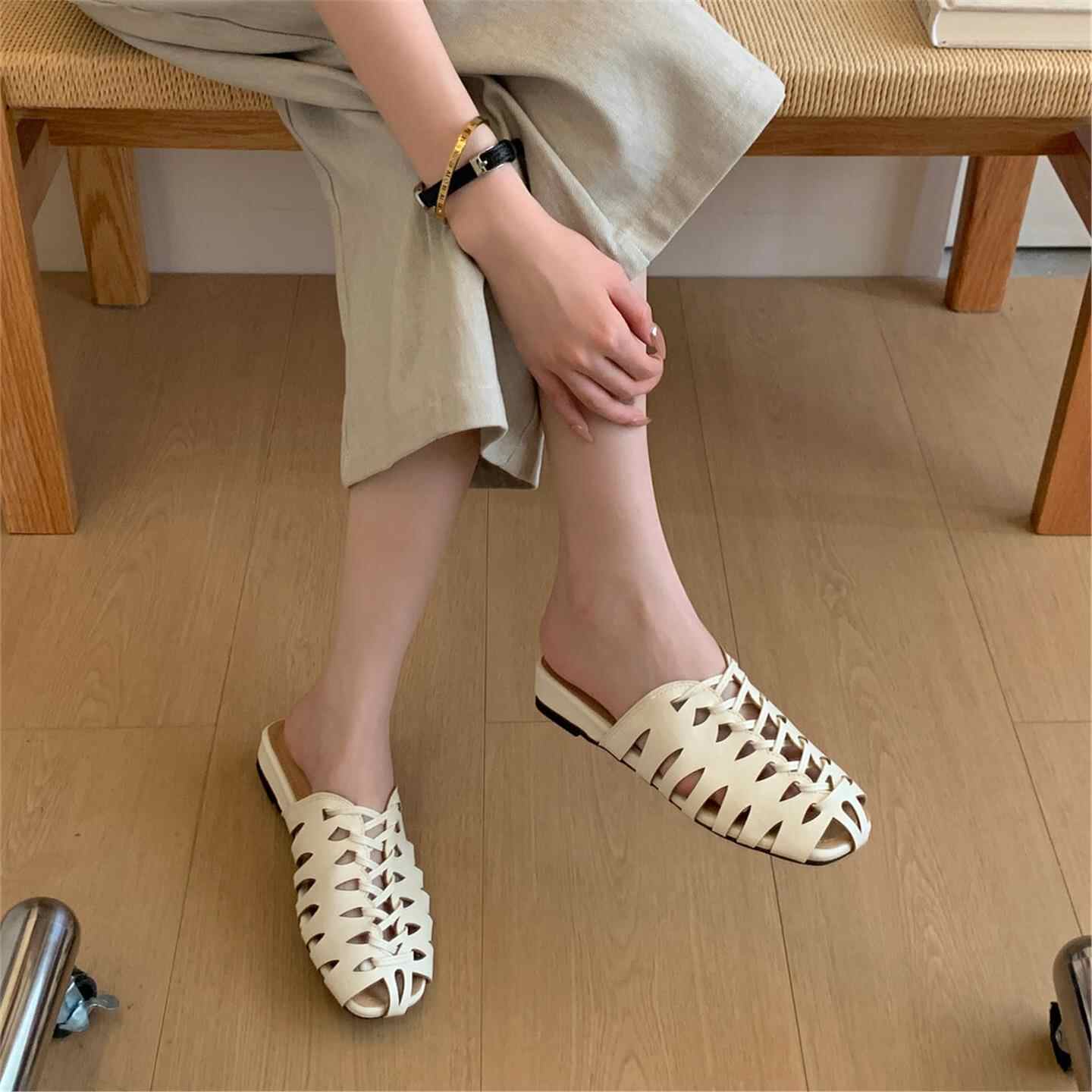 รองเท้าแตะสานตาข่ายแบบโปร่ง แบ - Women Shoes Luxury Brand บทวิจารณ์และราคา