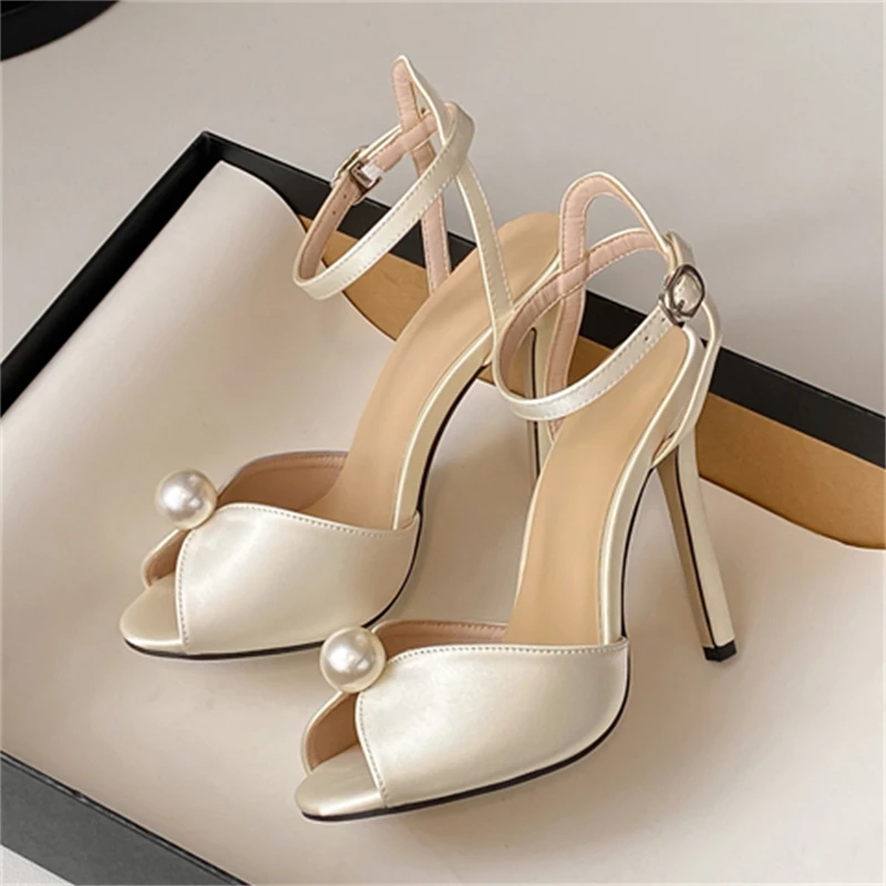 Eilyken เซ็กซี่ลูกปัดเปิดนิ้วเ - Women Shoes Zara บทวิจารณ์และราคา