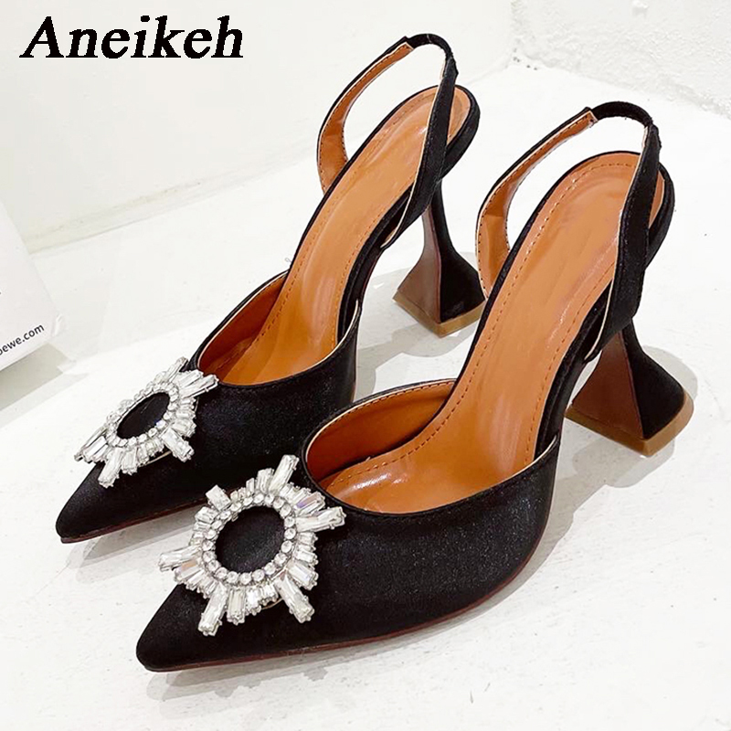 Aneikeh ยี่ห้อผู้หญิงผ้าไหมรอง - Women Shoes Zara บทวิจารณ์และราคา