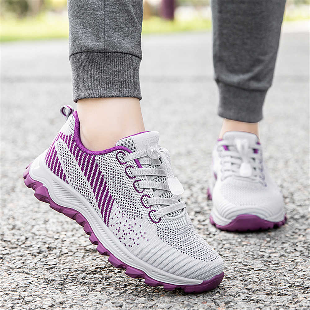 รองเท้าผ้าใบผู้หญิงสีน้ำตาลลาย - Women Shoes Luxury Brand บทวิจารณ์และราคา