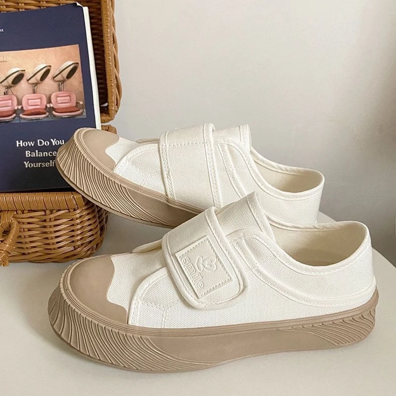 รองเท้าผ้าใบสีขาวตาข่ายระบายอา - Women Shoes Must Have บทวิจารณ์และราคา