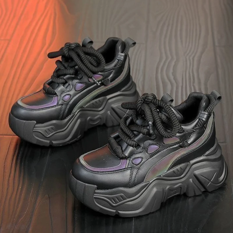 รองเท้าผ้าใบพื้นหนา 8 ซม. สไตล - Women Shoes Must Have บทวิจารณ์และราคา