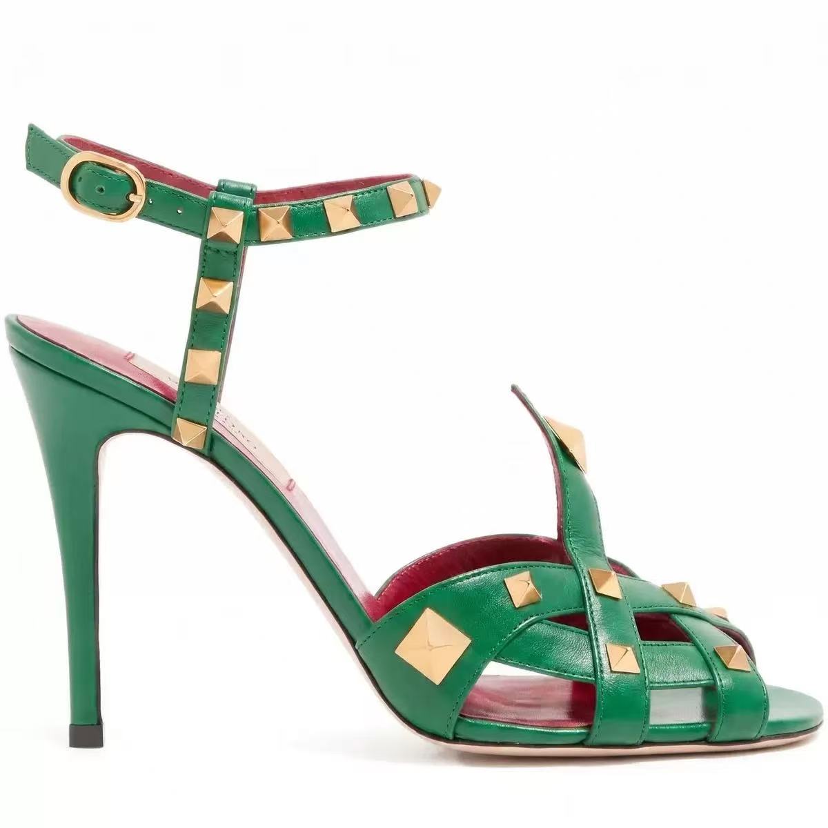 รองเท้าแตะสตรีแบบมีหมุดสไตล์โร - Platform Mule Heel บทวิจารณ์และราคา